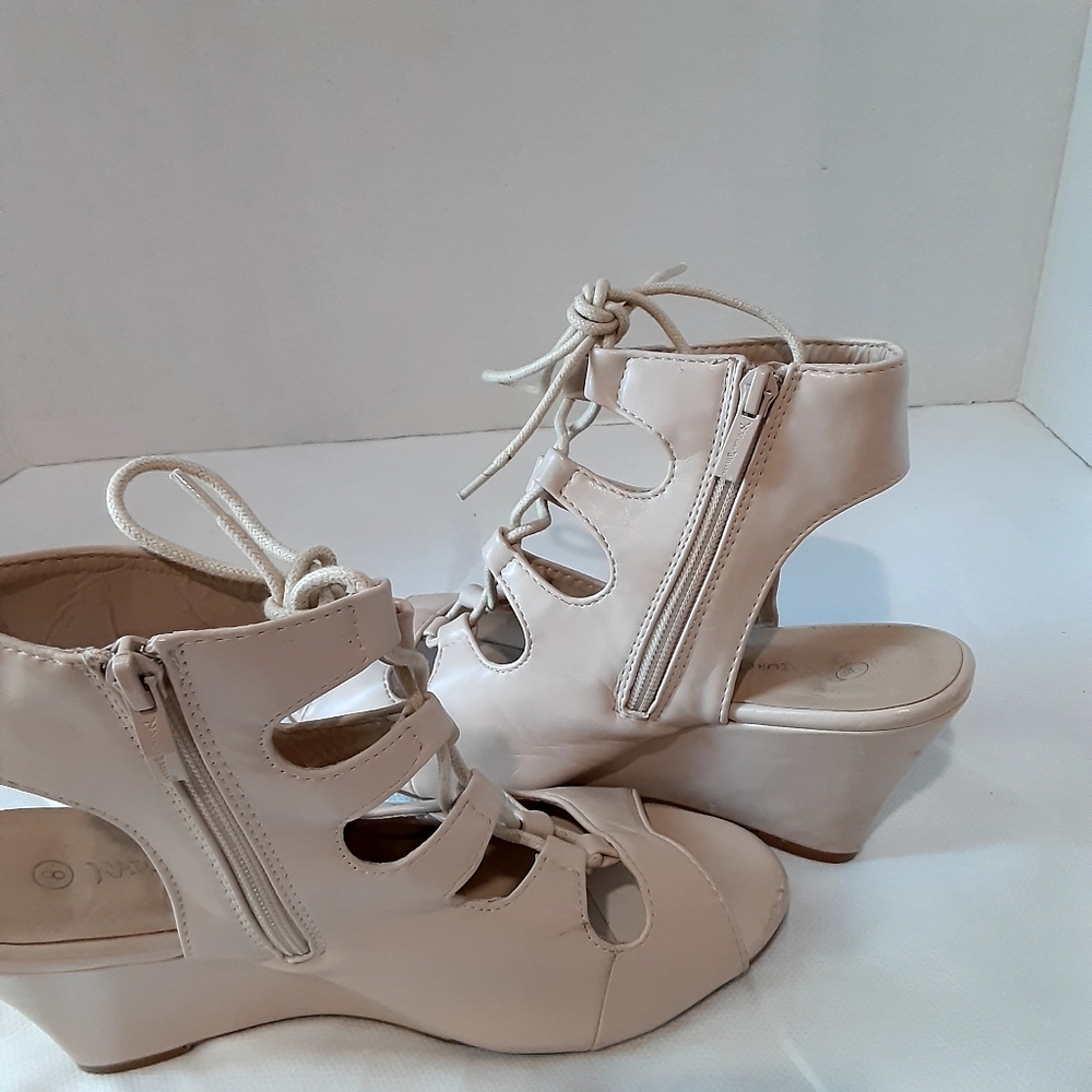 Cream Nature Breeze Wedges